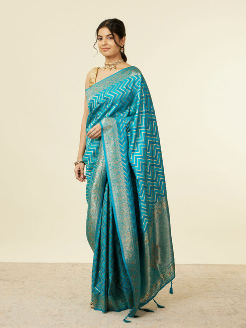 Mohey Teal Blue Chevron Patterned Saree