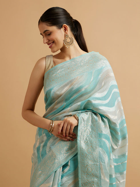 Mohey Light Blue Leaf Patterned Saree with Floral Motifs