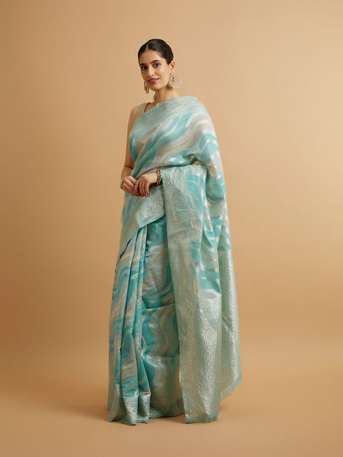Mohey Light Blue Leaf Patterned Saree with Floral Motifs
