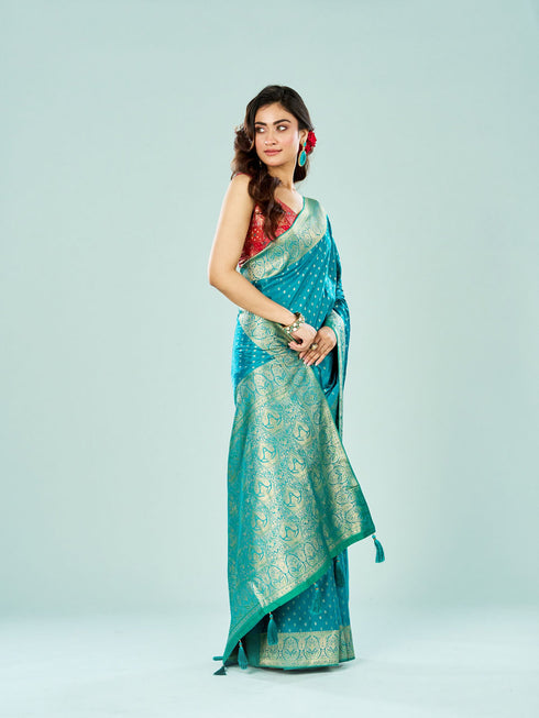 Mohey Ravishing Rama Green Festive Saree