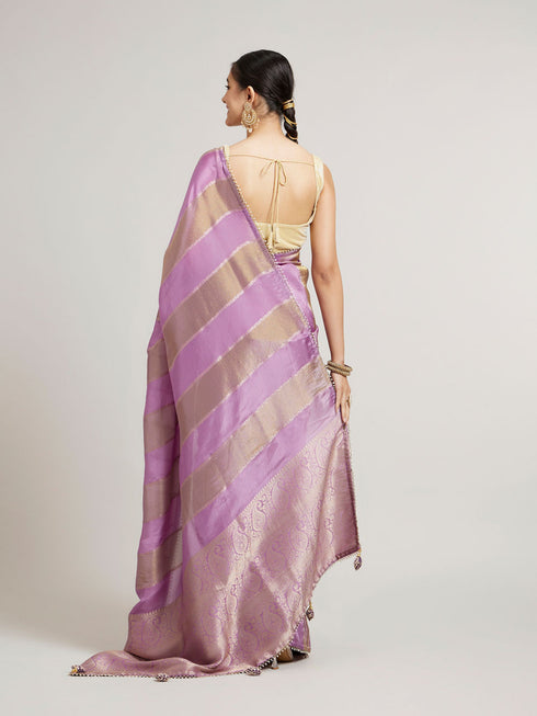 Mohey Orchid Purple Paisley & Bel Buti Patterned Saree with Pearl Border