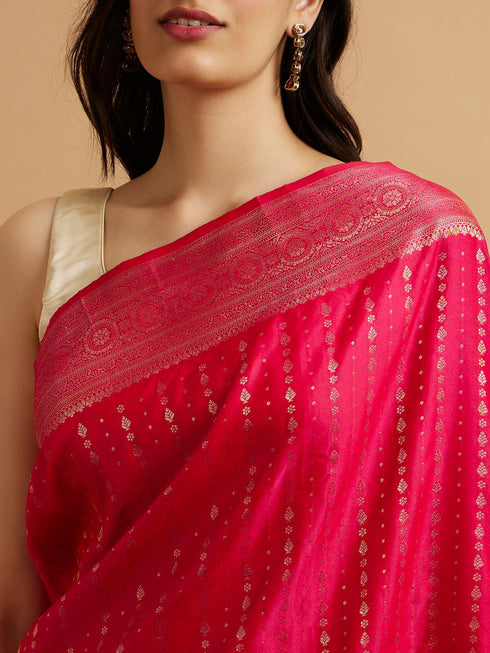 Mohey Rani Pink Floral Buta Patterned Saree