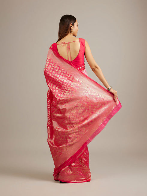 Mohey Rani Pink Floral Buta Patterned Saree with Intricate Borders