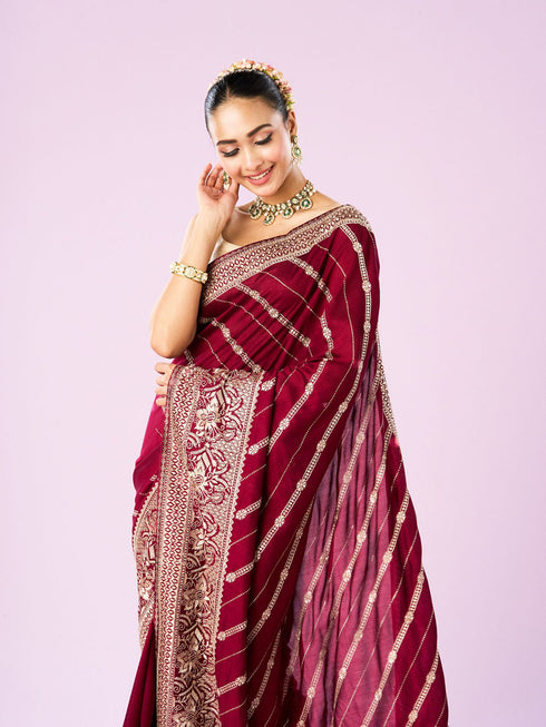 Mohey Enthralling Wine Saree