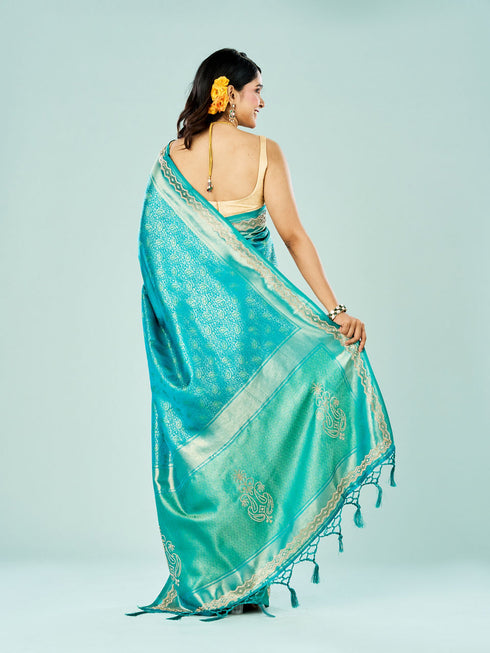 Mohey Ravishing Rama Green Saree