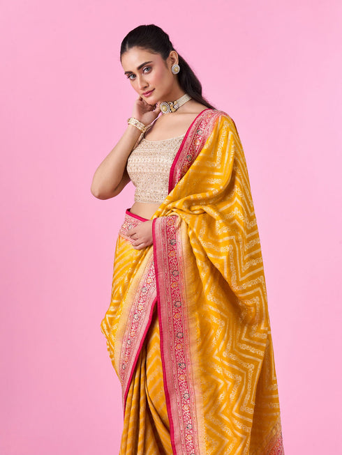 Mohey Elegant Yellow Banarasi Saree