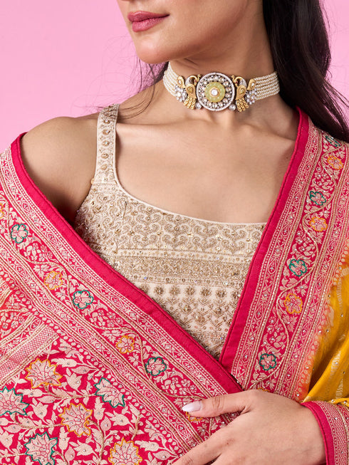 Mohey Elegant Yellow Banarasi Saree