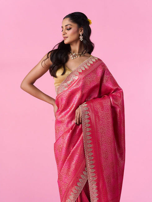 Mohey Royale Pink Elegance Banarasi Saree