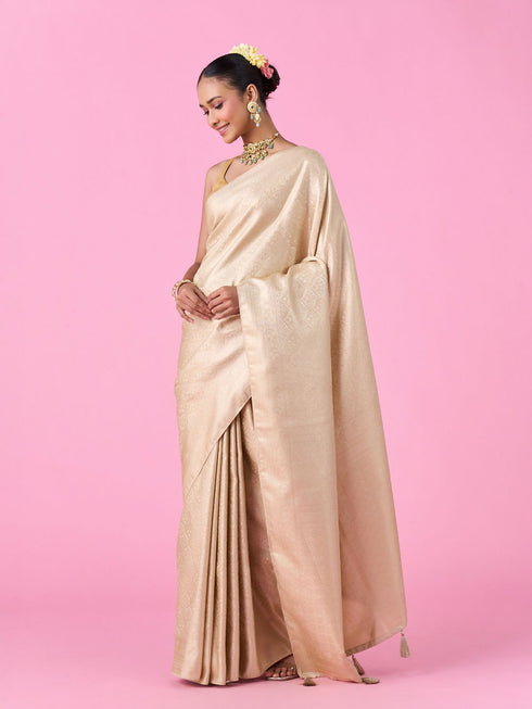 Mohey Elegant Cream Banarasi Saree Artistry