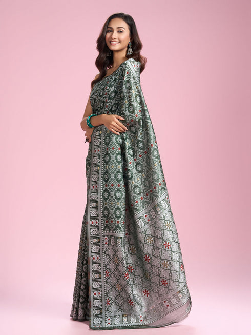 Mohey Timeless Green Elegance Saree