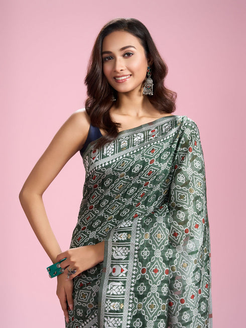 Mohey Timeless Green Elegance Saree