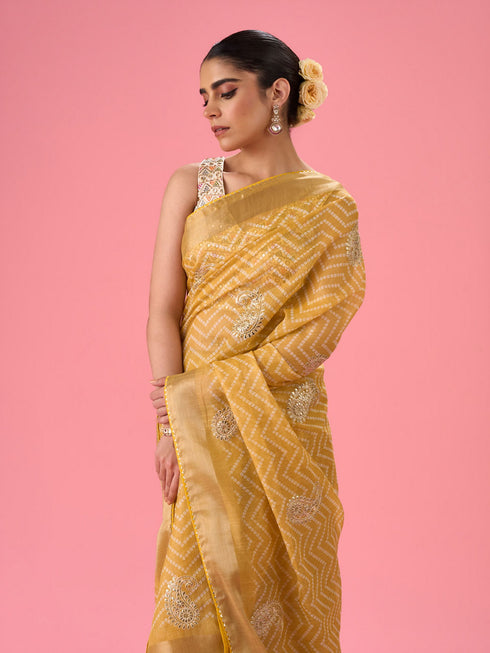 Mohey Ebullient Yellow Saree