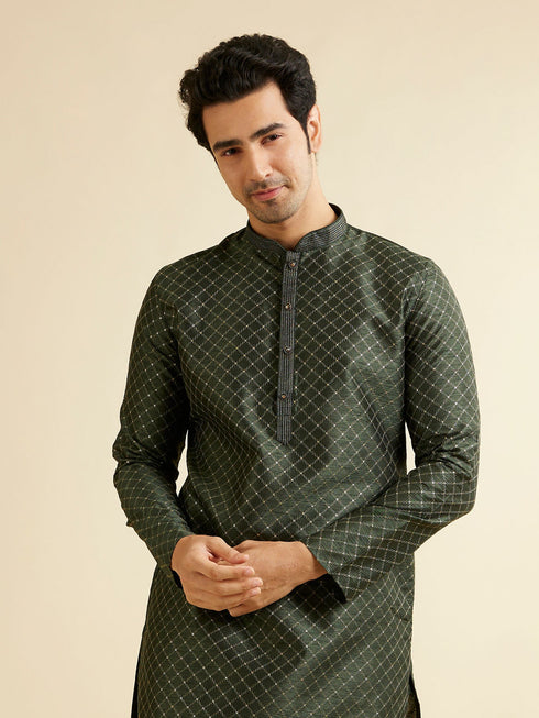 Manyavar Dark Green Lattice Patterned Kurta Set