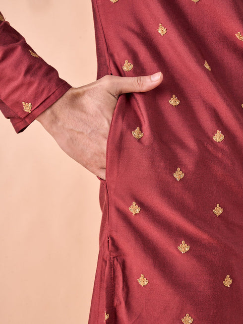 Manyavar Rust Radiance Kurta Pajama