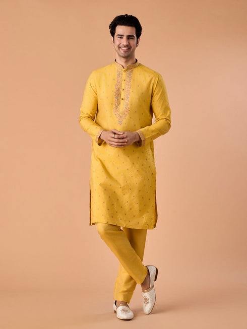 Manyavar Sunny Symphony Kurta Pajama