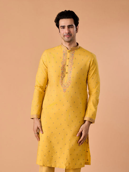 Manyavar Sunny Symphony Kurta Pajama