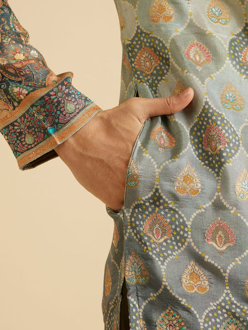 Manyavar Green Elegance Kurta Patiala