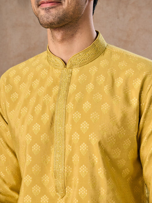 Manyavar Mehndi Green Elegance Kurta Pajama