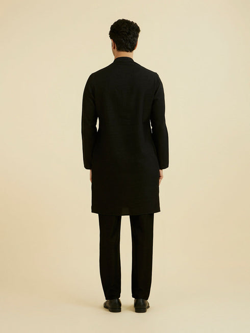 Manyavar Elegant Black Ensemble Kurta Churidar