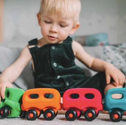 Rubbabu Magnetic Wholedout Choo Choo Train & Coaches