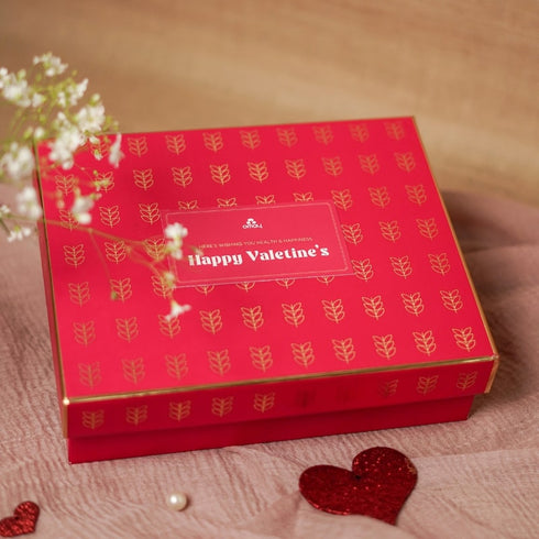 Omay Foods Snack & Snuggle Vday Gift Box