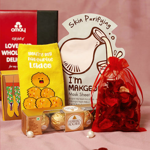 Omay Foods Snuggle & Savor Vday Gift Box