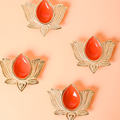Samskara Home Swarna Lotus Diyas (Set Of 4)