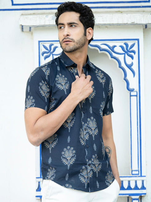 Miravan Mens Pure Cotton Blue Floral Printed Half Sleeve Slim Fit Shirt