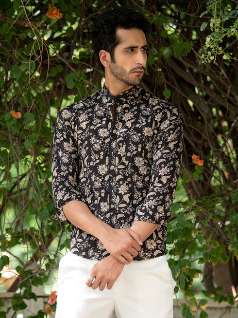 Miravan Mens Cotton Black Floral Printed Full Sleeve Slim Fit Shirt