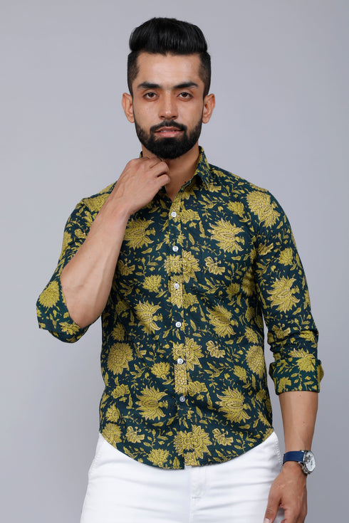 Miravan Mens Cotton Printed Full Sleeve Slim Fit Spread Neck Green Shirt