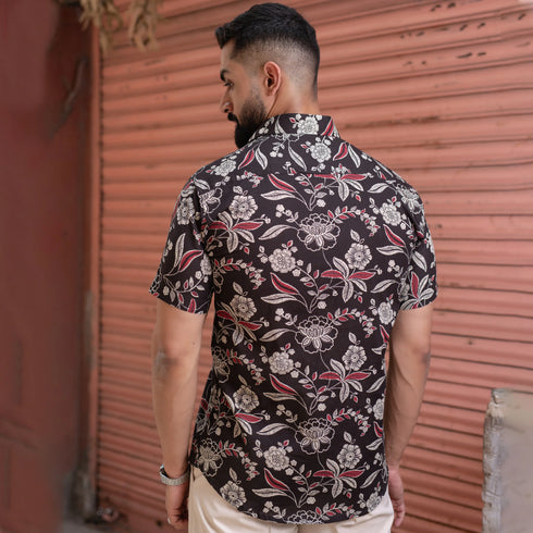 Miravan Mens Multi Colour Floral Printed Half Sleeve Slim Fit Shirt