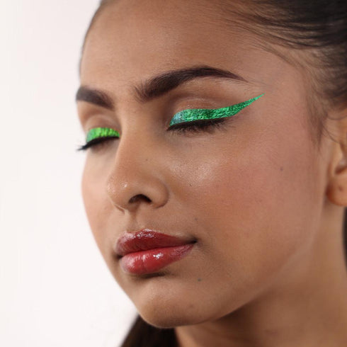 Boujee Beauty Multichrome Eyeliner Enchanted Forest 905