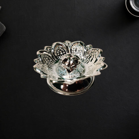 Pure Silver Lotus Agarbatti Stand Small 7.73g