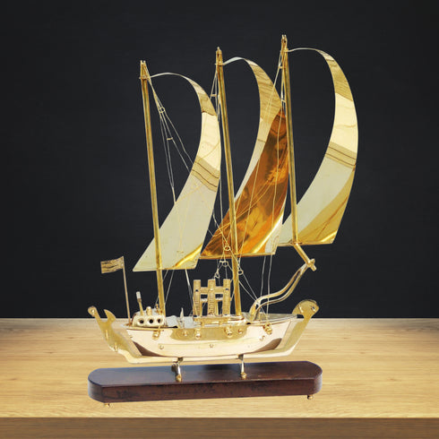 Brass Table Ship With Wooden Base 2.57kg