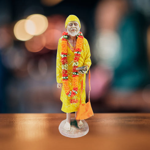 Standing Sai Baba Murthi