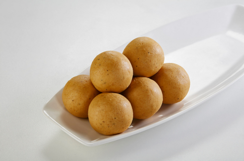 Vijaya Karadant Moong Dal Laddu