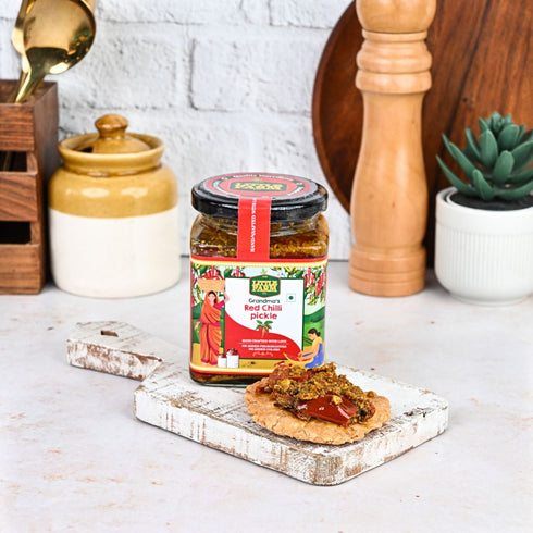 THE LITTLE FARM CO Red Chilli Pickle