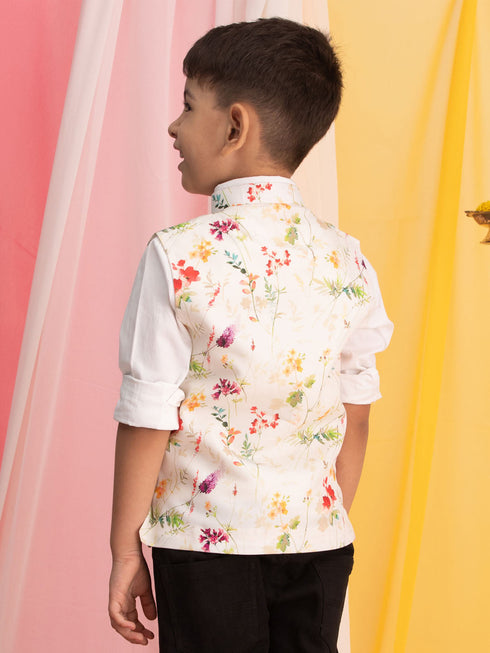 Vastramay Boy's Multicolor Base Cotton Printed Nehru Jacket