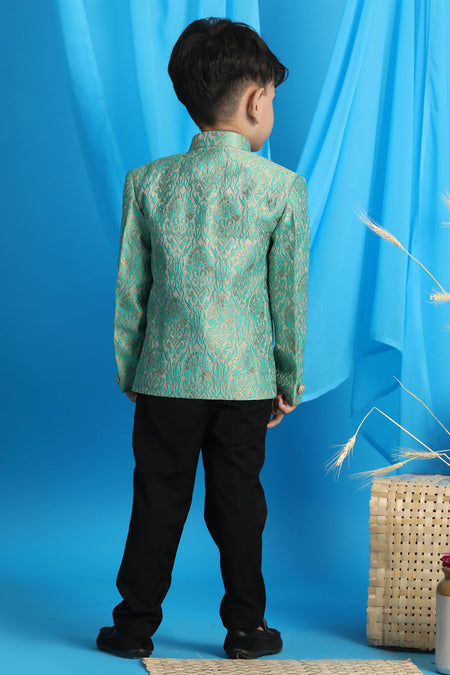 VASTRAMAY Green Woven Design Baap Beta Jodhpuri Set