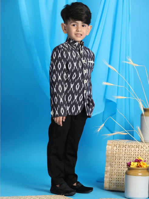 Vastramay Boy's Black Ikkat Print Traditional Jodhpuri