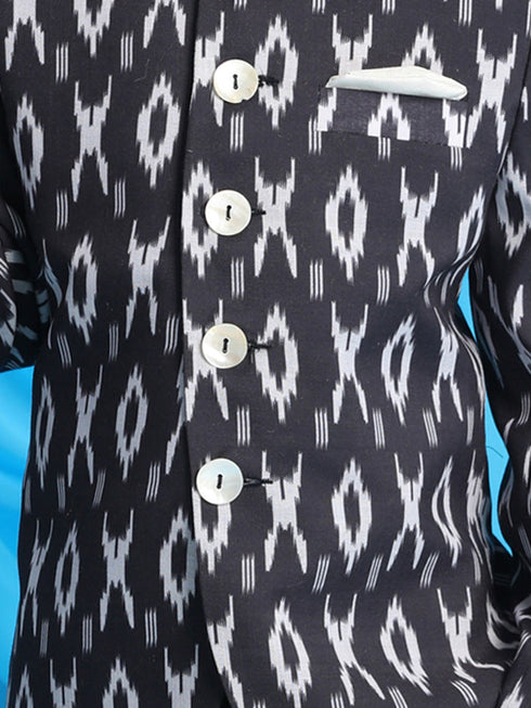 Vastramay Boy's Black Ikkat Print Traditional Jodhpuri