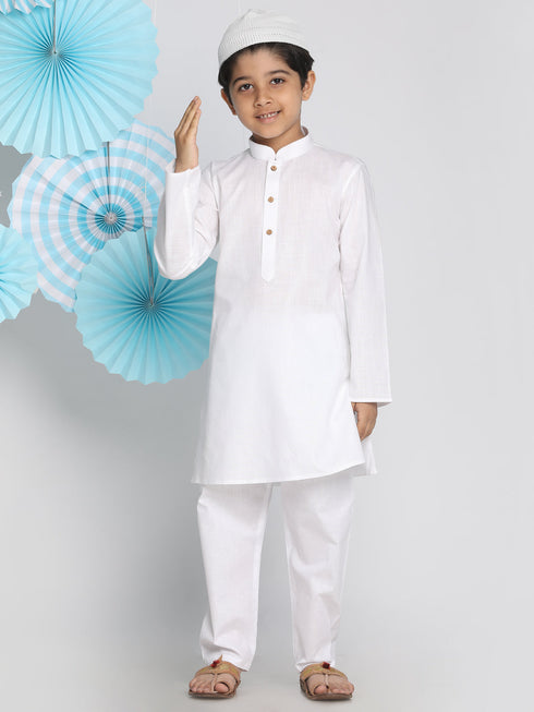 Vastramay Boys White Kurta Pyjama Set With Prayer Cap