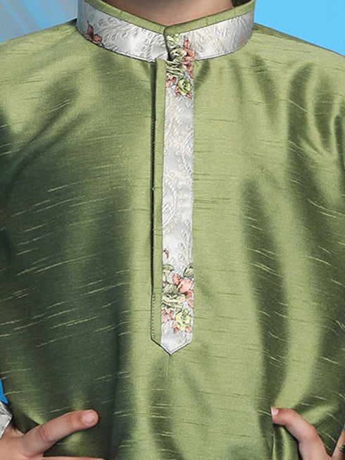 Vastramay Boys' Green Cotton Silk Blend Kurta and Cream Pyjama Set
