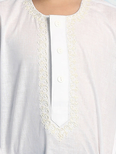 Vastramay Boys' White Kurta And White Pyjama Set