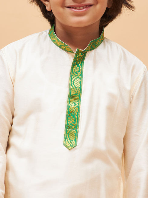 VASTRAMAY Green And Cream South Collection Sibling Set