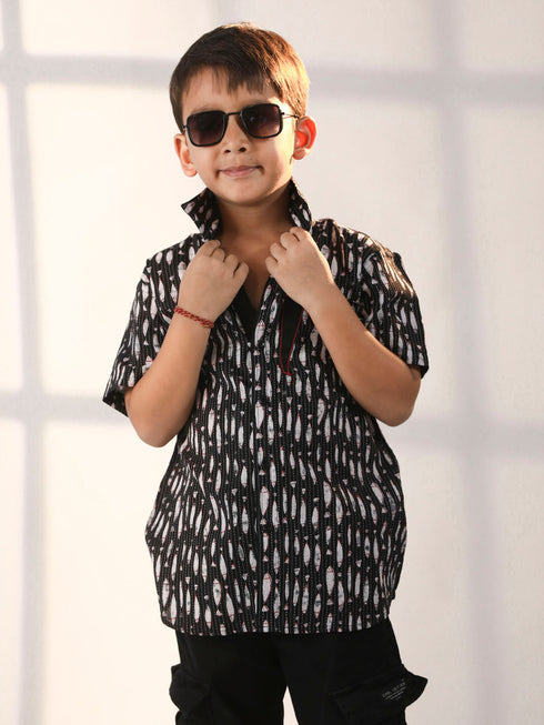 Vastramay Boy's Black Ethnic Shirt