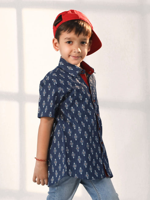 Vastramay Boy's Navy Blue Ethnic Shirt