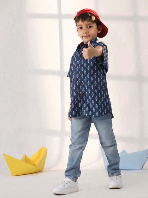 Vastramay Boy's Navy Blue Ethnic Shirt