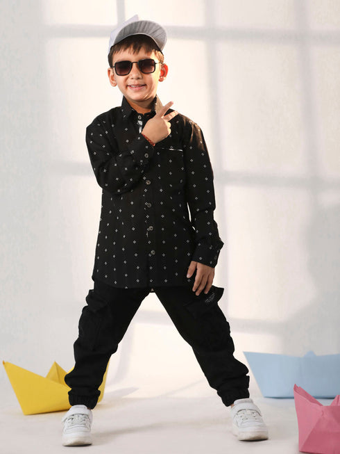 Vastramay Boy's Black Ethnic Shirt