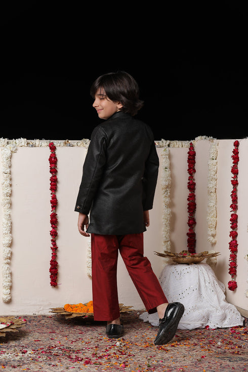 JBN CREATION Boy's Black Cotton Blend Sherwani And Pyjama Set